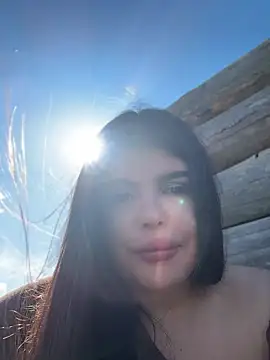 AmelliaDiamond stripchat live cam model