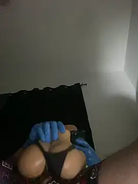 GusanoDelicioso stripchat live cam model