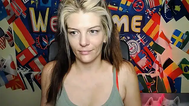 VanessaRey_ stripchat live cam model
