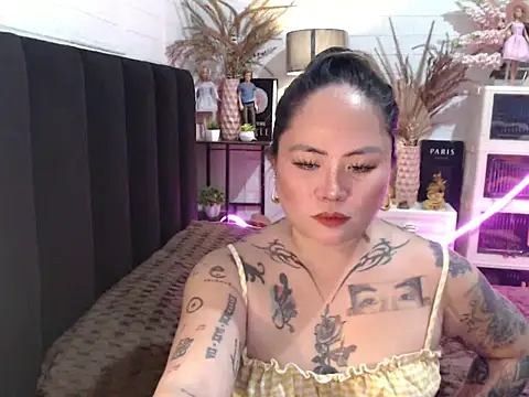 EstellaStarXxx stripchat live cam model