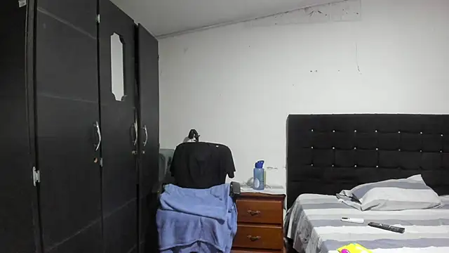 Ryan_xc1 stripchat live cam model