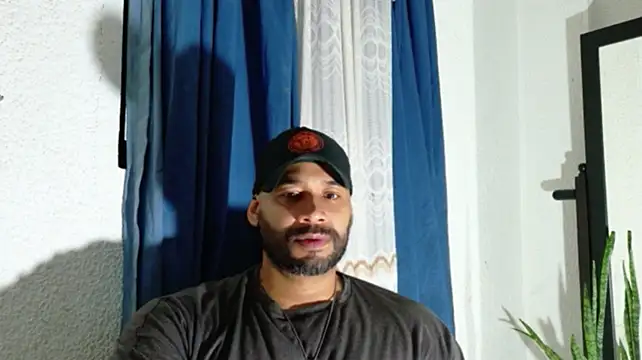 musclehetero stripchat live cam model