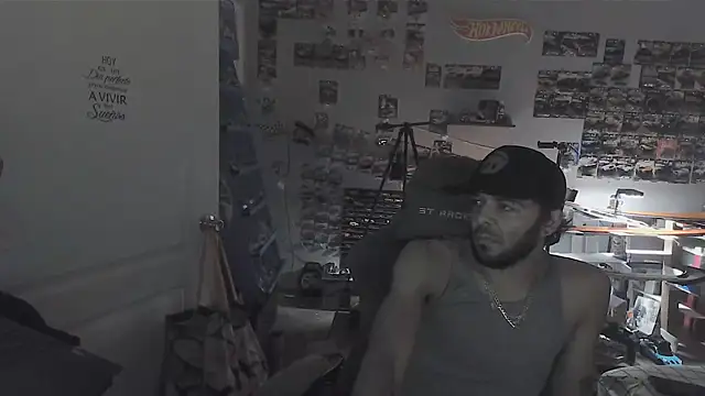 PRBoricua787 stripchat live cam model
