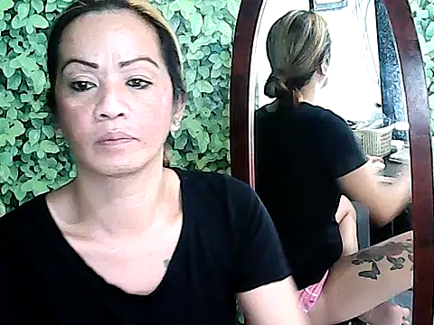 Simplewild21 stripchat live cam model