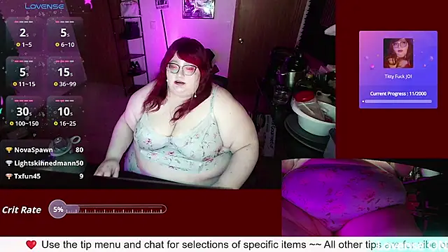 RileySynn stripchat live cam model