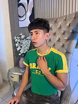 AndyJustgame_ stripchat live cam model