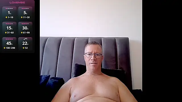 SinfulPulse69 stripchat live cam model