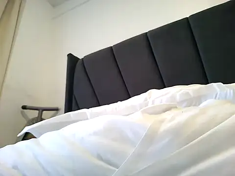kinkydolll stripchat live cam model