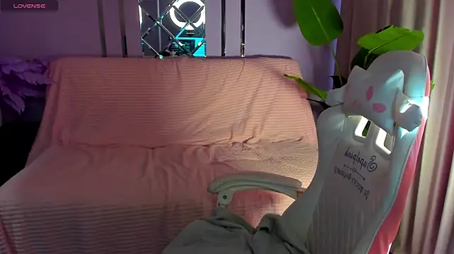 CutieChloee stripchat live cam model