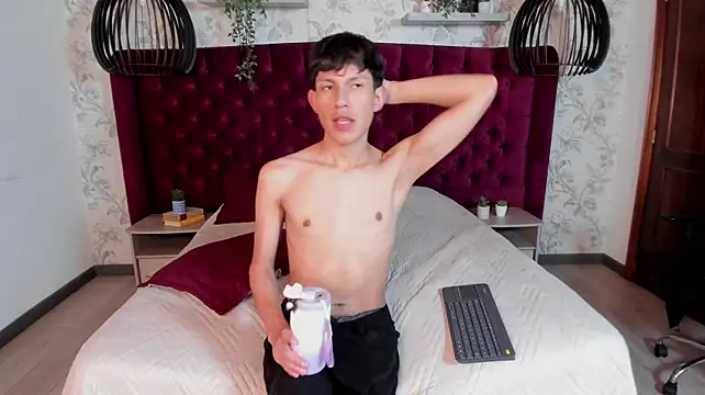 Pierre_Leroy_ stripchat live cam model