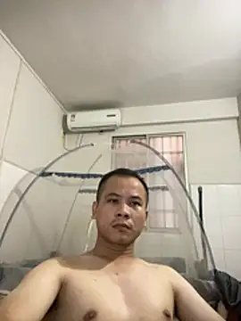 zhuandaiqian123 stripchat live cam model