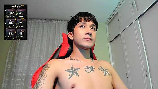 tom_Howard stripchat live cam model