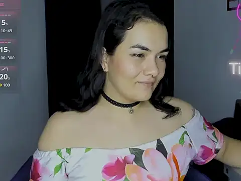 Babe-sofi stripchat live cam model