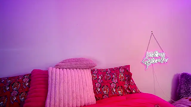 CamirynVale stripchat live cam model