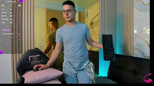 Kairo_Tay1 stripchat live cam model