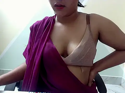 Wild_Hotty_Angel stripchat live cam model