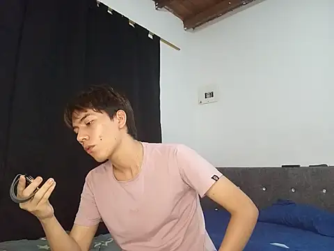 peter_seed1 stripchat live cam model