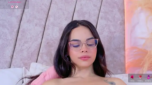 Maddie_Evanss stripchat live cam model