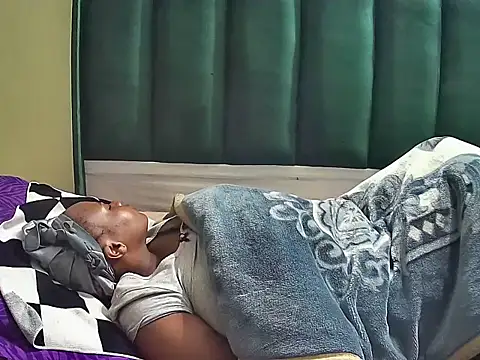 VibeCandyxx stripchat live cam model