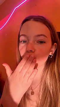 imveranito stripchat live cam model