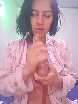 Bandida553 stripchat live cam model