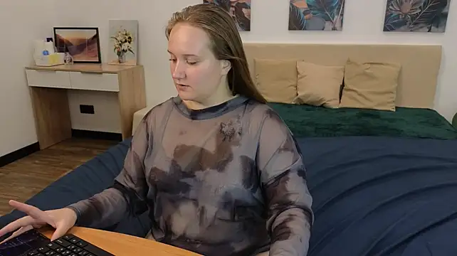 Laminel-Cassia stripchat live cam model