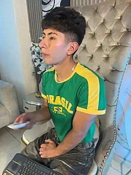 AndyJustgame_ stripchat live cam model