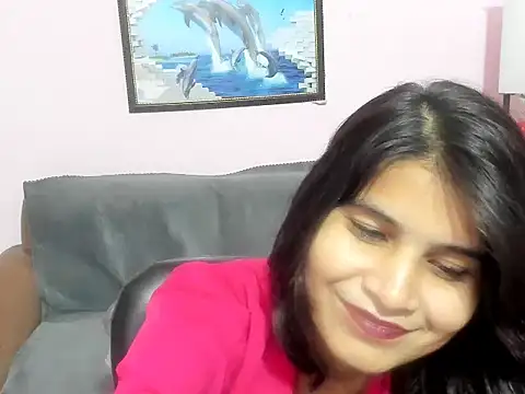 LustyManara stripchat live cam model