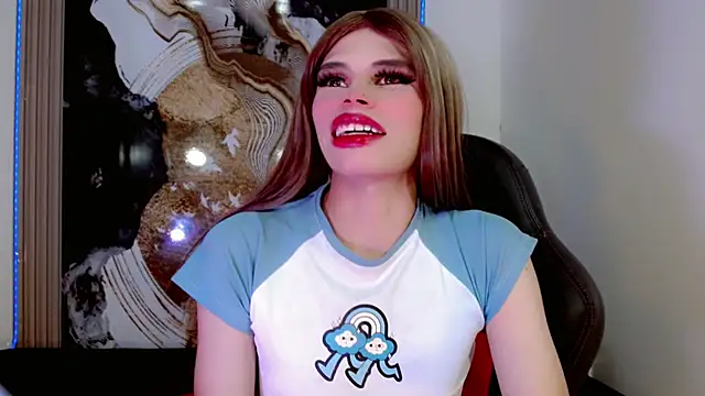 raven_estrada_ stripchat live cam model