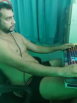 lzinrj stripchat live cam model