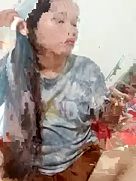 min2002a stripchat live cam model