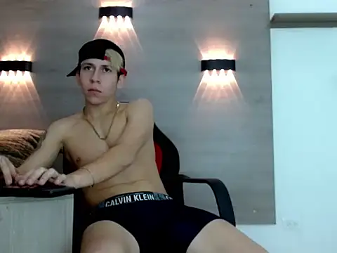 Gaeliitto stripchat live cam model