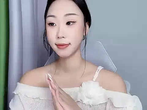 diudiu622 stripchat live cam model