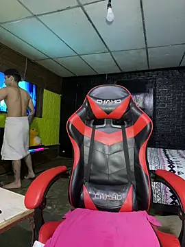 AlessandroAGT stripchat live cam model