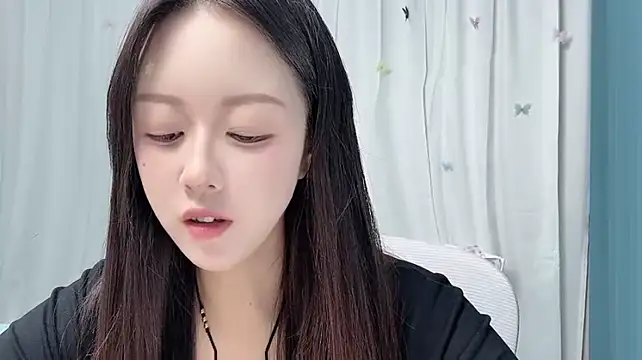 xiaomei1122 stripchat live cam model