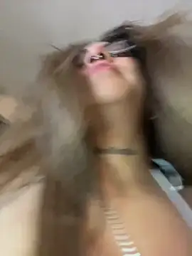 LilEuphoria stripchat live cam model