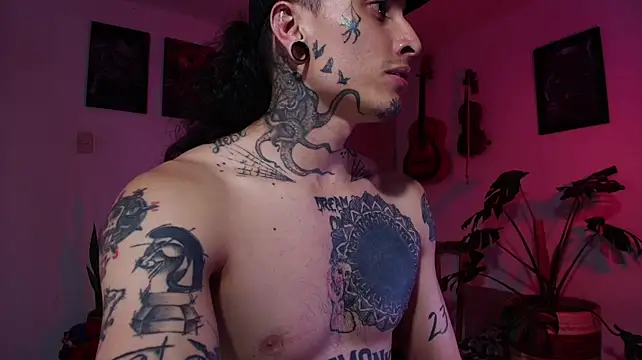 Ryuk_it stripchat live cam model