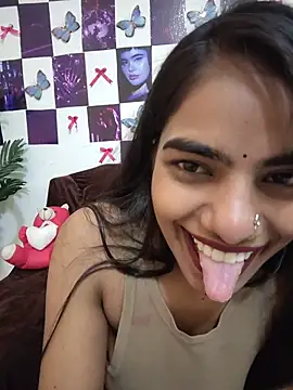 Alisha_Babyy stripchat live cam model