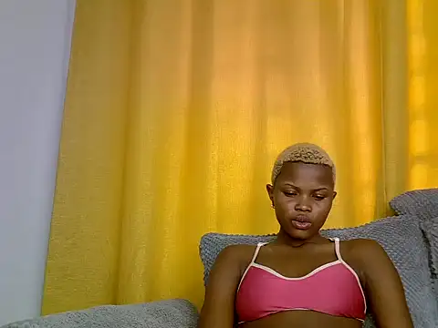 pretty_denzy stripchat live cam model