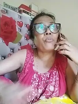 Anumukherjee stripchat live cam model