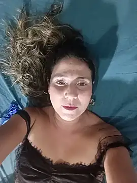 Antonella_Bernard stripchat live cam model