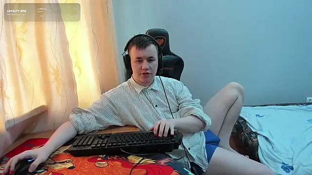 iliaskrislove stripchat live cam model
