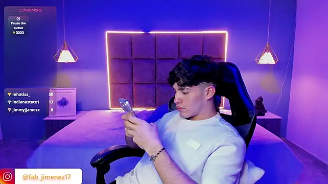 AlejooTwink stripchat live cam model