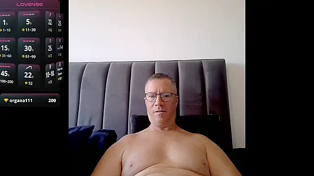 SinfulPulse69 stripchat live cam model