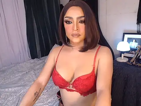 AubreyMyles stripchat live cam model