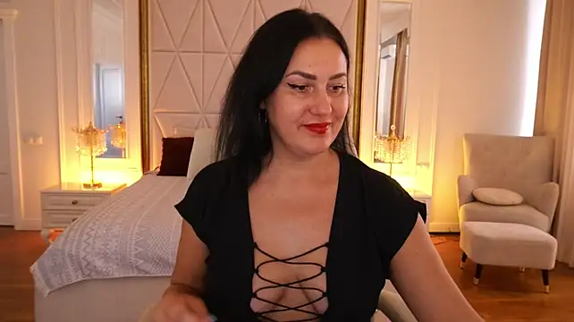 VelvetLuck stripchat live cam model