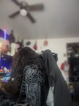 Motherbigbus stripchat live cam model
