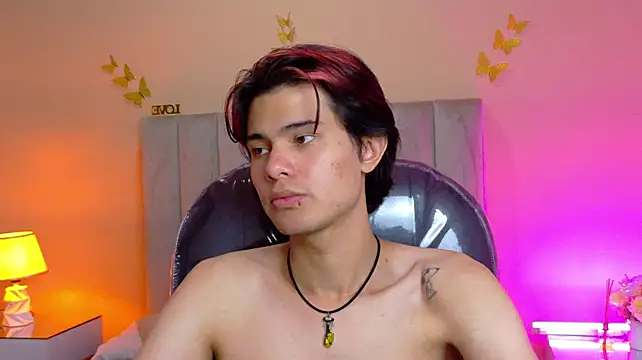 Derek_Sinn stripchat live cam model