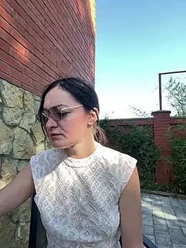 GoldenGoddess- stripchat live cam model