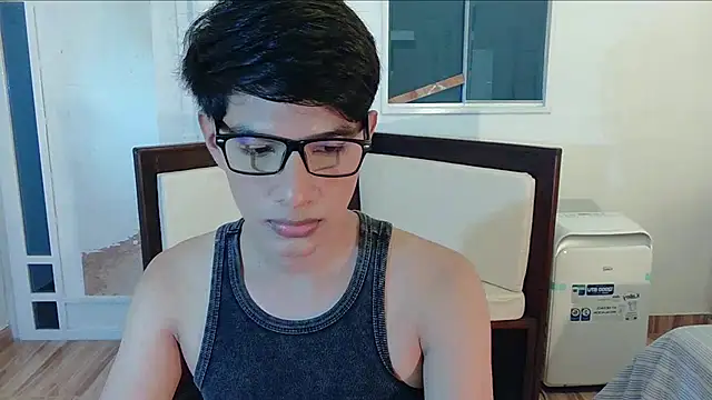 phuwin_bj stripchat live cam model
